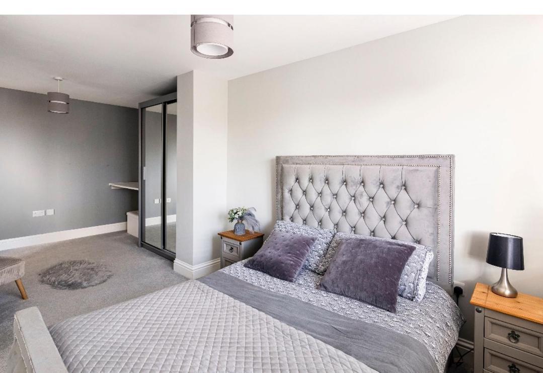 Luxury House 4 Ensuite Bedrooms, Free Parking ,Wifi Oxford Extérieur photo