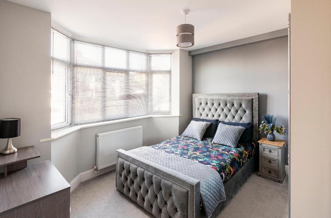 Luxury House 4 Ensuite Bedrooms, Free Parking ,Wifi Oxford Extérieur photo